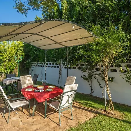 Villa Jeanette By Ghr Rentals Дения