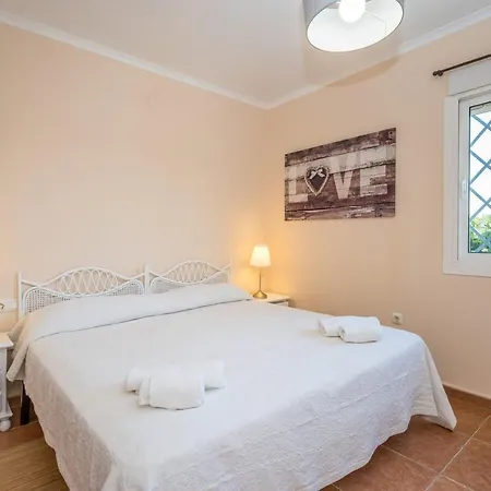 Villa Jeanette By Ghr Rentals